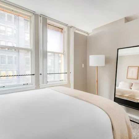 Apartment Loop 1br W Gym Doorman Nr L Grant Park Chi-814 Chicago