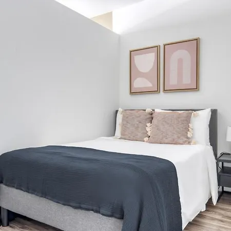 South Loop Jr 1br W Pool Gym Nr Grant Park Chi-859 Apartment Chicago