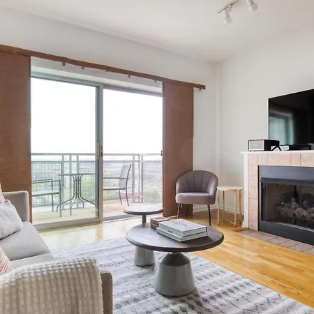 West Town 1br W Gym Wd Nr United Center Chi-945 Apartment Chicago
