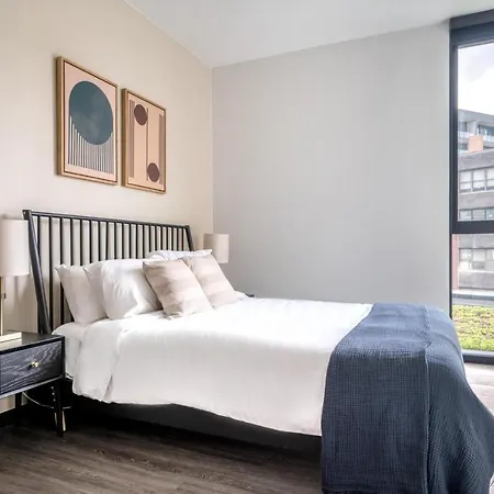 Apartment West Loop 2br W Gym Pool Nr Fulton Market Chi-931 Chicago