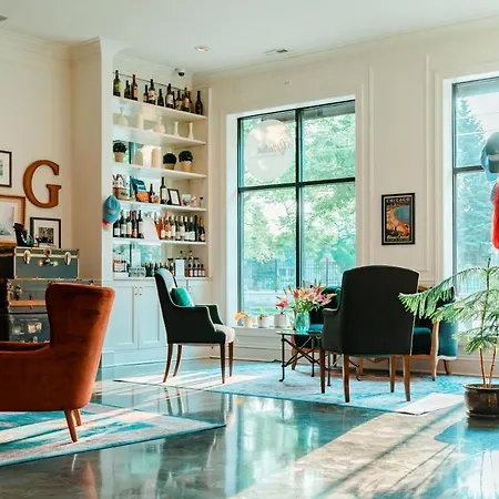 The Hotel 4*