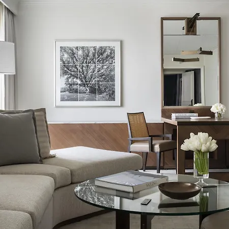 Four Seasons 5*