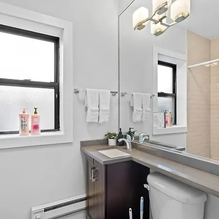 Apartment Stylish Studio Furnished Brompton 64-66 Rep - Moved Inventory *