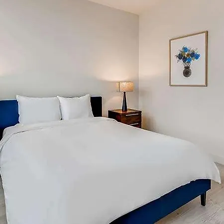 Sentral Michigan Avenue 3*
