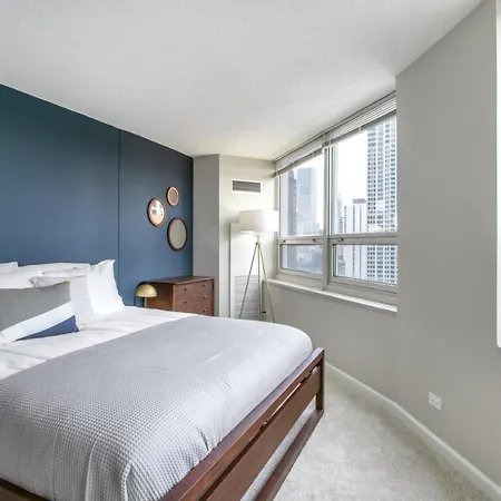 River N 2br W Gym Wd Nr Magnificent Mile Chi-164 * Chicago