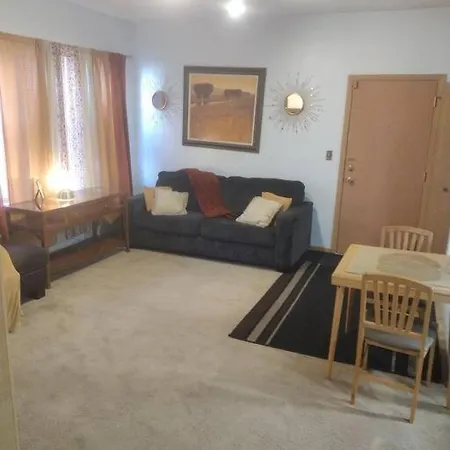 Apartment Extended For Professionals Chicago