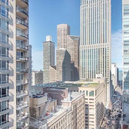 Apartment Gold Coast 1br W Gym Terrace Nr The L Chi-57 Chicago