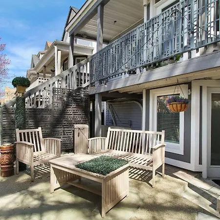 Apartment 2br Modern And Cozy Apt Logan Square Pet Friendly *