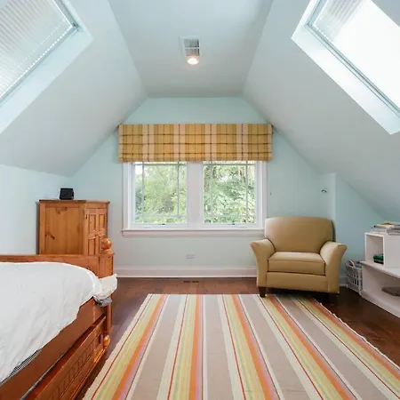 Featured In Socials Luxurious Airbnbs