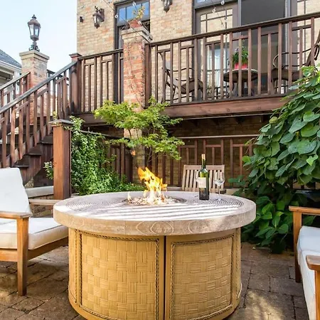 Featured In Socials Luxurious Airbnbs *