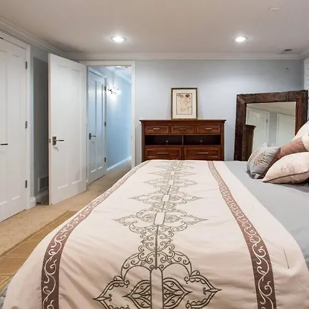 Featured In Socials Luxurious Airbnbs