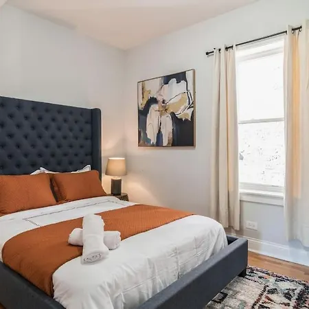 Apartment 2 Bed L 5 Min From Med District L Free Parking Chicago