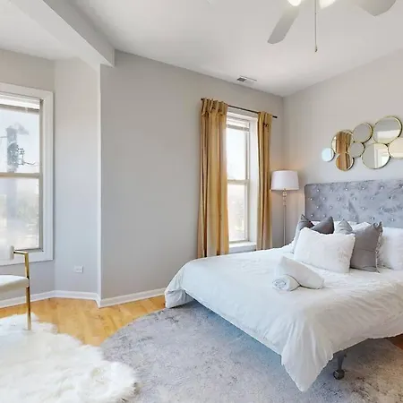 The Cozy Quarters - Sleeps 10 *