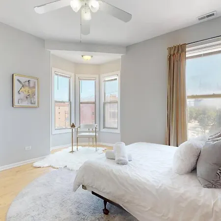 The Cozy Quarters - Sleeps 10