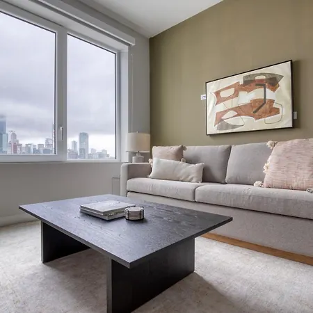 West Town 1br W Outdoor Sky Terrace Nr L Stop Chi-1026 * Chicago