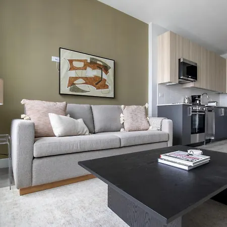 West Town 1br W Outdoor Sky Terrace Nr L Stop Chi-1026 Apartment Chicago