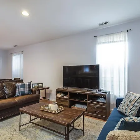 Holiday home Lincoln Park Living - 2