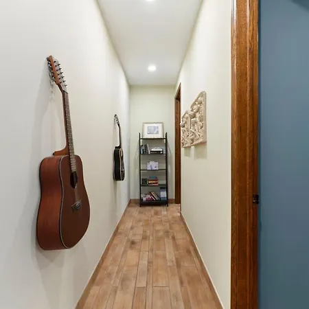 Zen Oasis Of Elegance: Expansive Executive * Chicago