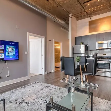 South Loop 3br Near Lakefront Trail, Field Museum & Adler Planetarium Chicago