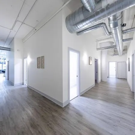 Group-friendly 6br Luxury In Prime South Loop Location With Optional Parking And Gym Access Near Mccormick Place, Soldier Field And Grant Park Apartment