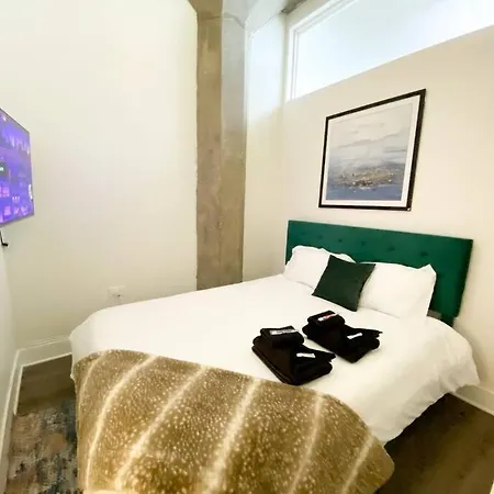 Apartment Mccormick 2br-2ba For 8 Guests With Optional Parking & Gym Chicago