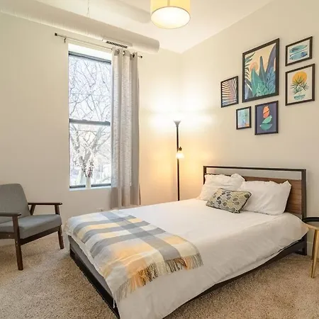 Cozy 420 Friendly 3br Near Mccormick Place And Soldier Field Chicago