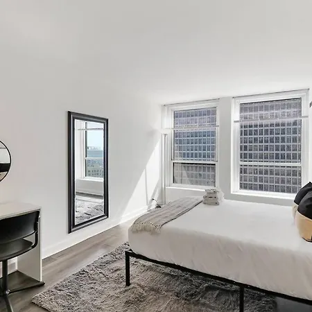 Furnished 1Br Apartment With Ample Space - Regents Park N2308 Rep Chicago