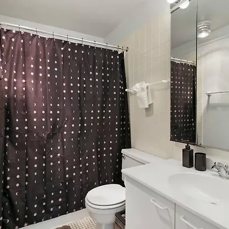 Apartment Furnished 1Br Apartment With Ample Space - Regents Park N2308 Rep *