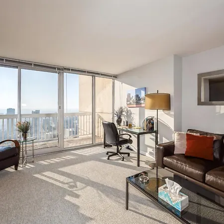 The Penthouse At Grand Plaza Aparthotel