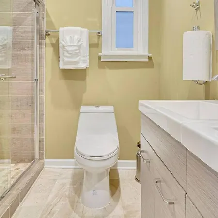 Apartment Boho Chic 3br Apt. With Private Rooftop!