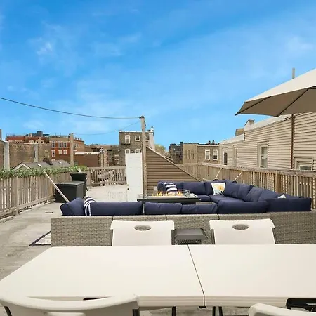 Boho Chic 3br Apt. With Private Rooftop! * Chicago
