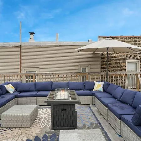Boho Chic 3br Apt. With Private Rooftop! Chicago
