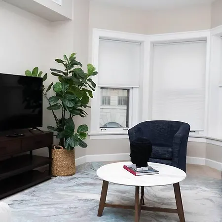 Duplex Chic River North Retreat Apartment Chicago