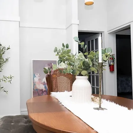 Duplex Chic River North Retreat Apartment *