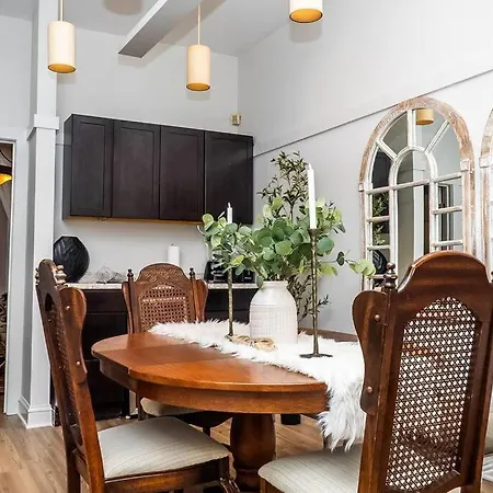 Duplex Chic River North Retreat