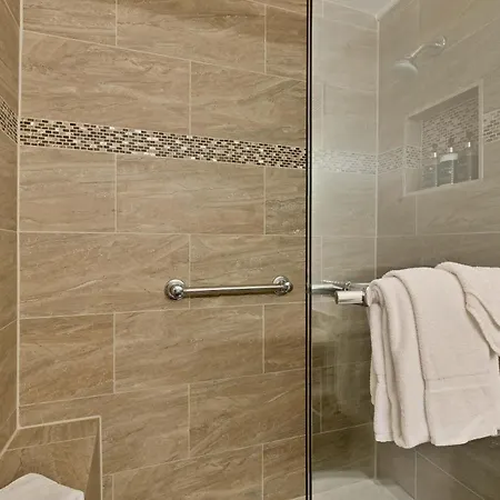 2bd River North With Million Dollar Views! Apartment *