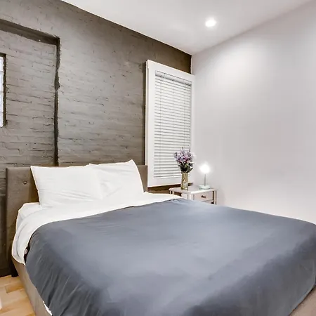 Great 1 Bedroom In West Town Chicago