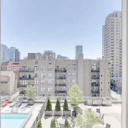 S Loop W Lounge Pool Gym Nr Grant Park Chi-761 Apartment *