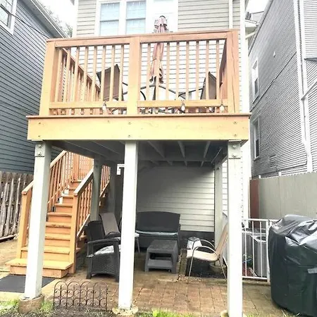 Deluxe Duplex In Roscoe-wrigley With Free Parking *