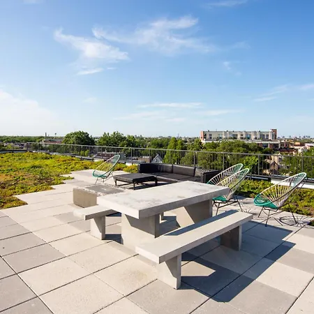 Apartment Bucktown 1br W Roof Bbq 1 Block To Blue Line Chi-662 Chicago