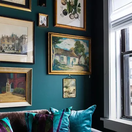 North Side Pied A Terre * Chicago