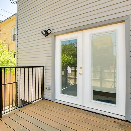 4 Mi To Dtwn Modern With Outdoor Space Holiday home *