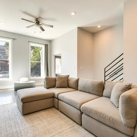 4 Mi To Dtwn Modern With Outdoor Space Chicago