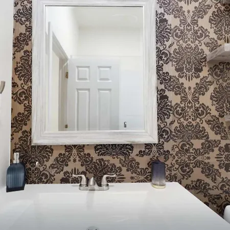 Apartment Vogue Bucktown *