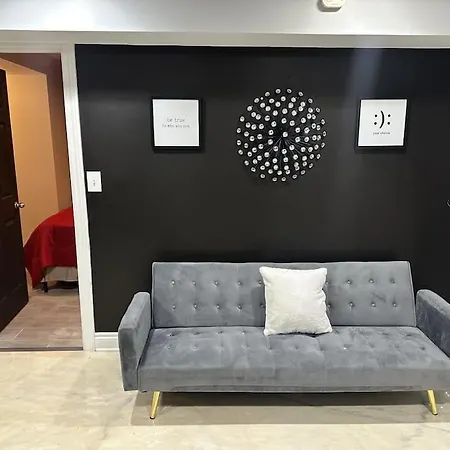 Experience Elegance At Paramount Apartment Chicago