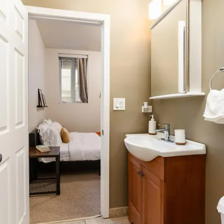 Apartment Wicker Park 2Br Apt Near Milwaukee Ave *