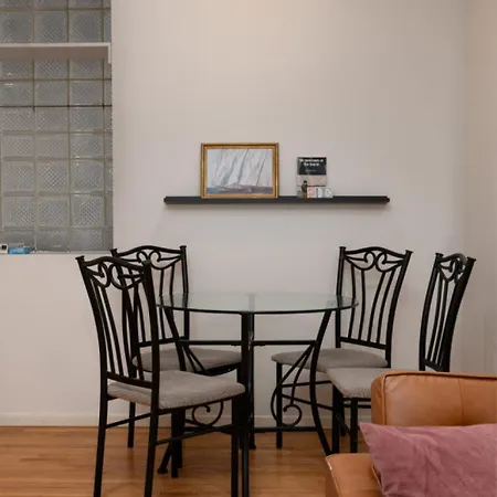 Wicker Park 2Br Apt Near Milwaukee Ave * Chicago