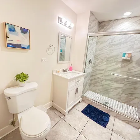 Cozy 420-friendly 3br Modern With Optional Parking Near Mccormick Place, Museum Campus And Soldier Field Apartment *