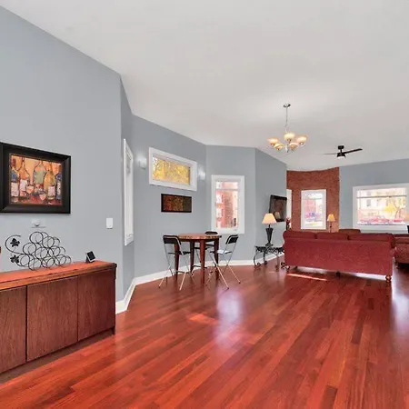 Beautiful 6-bedroom, Private Mansion With Hot Tub *
