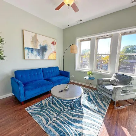Spacious 2br Family Oasis Irving Park 1w Sleeps 6